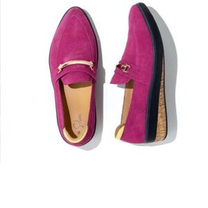 New Women’s Soleni Leni Pink Suede Loafers With Gold Hardware Size 8 1/2 W